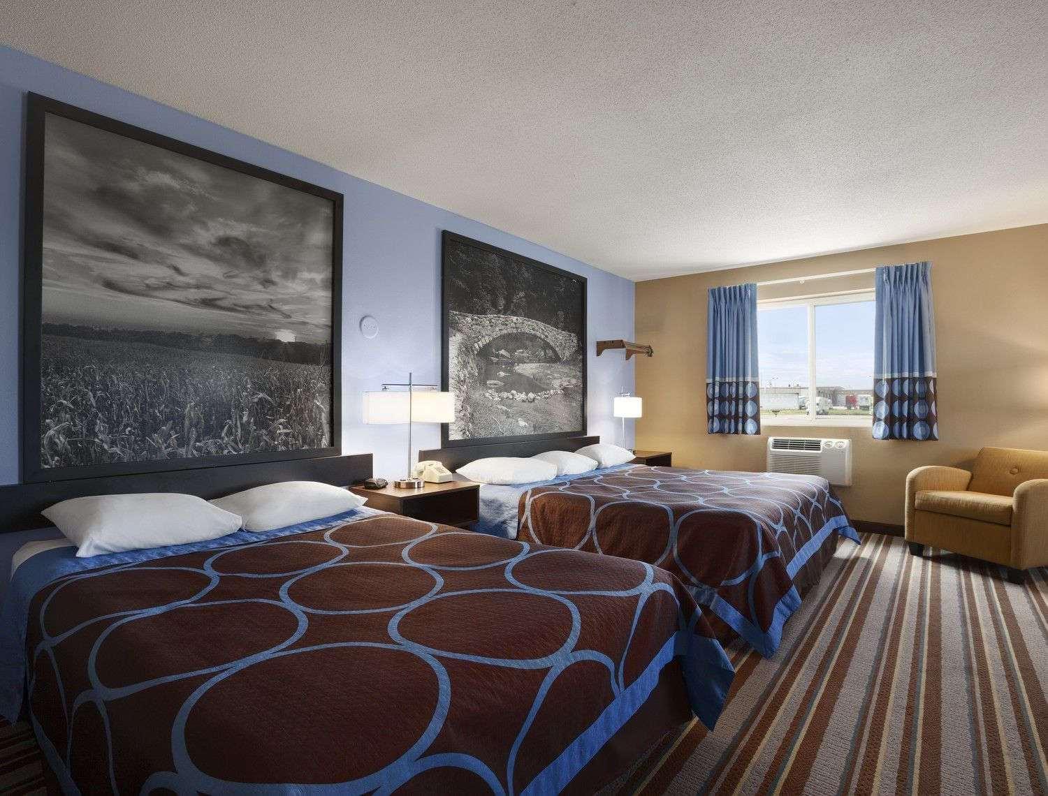 Super 8 By Wyndham Council Bluffs Ia Omaha Ne Area Μοτέλ Εξωτερικό φωτογραφία