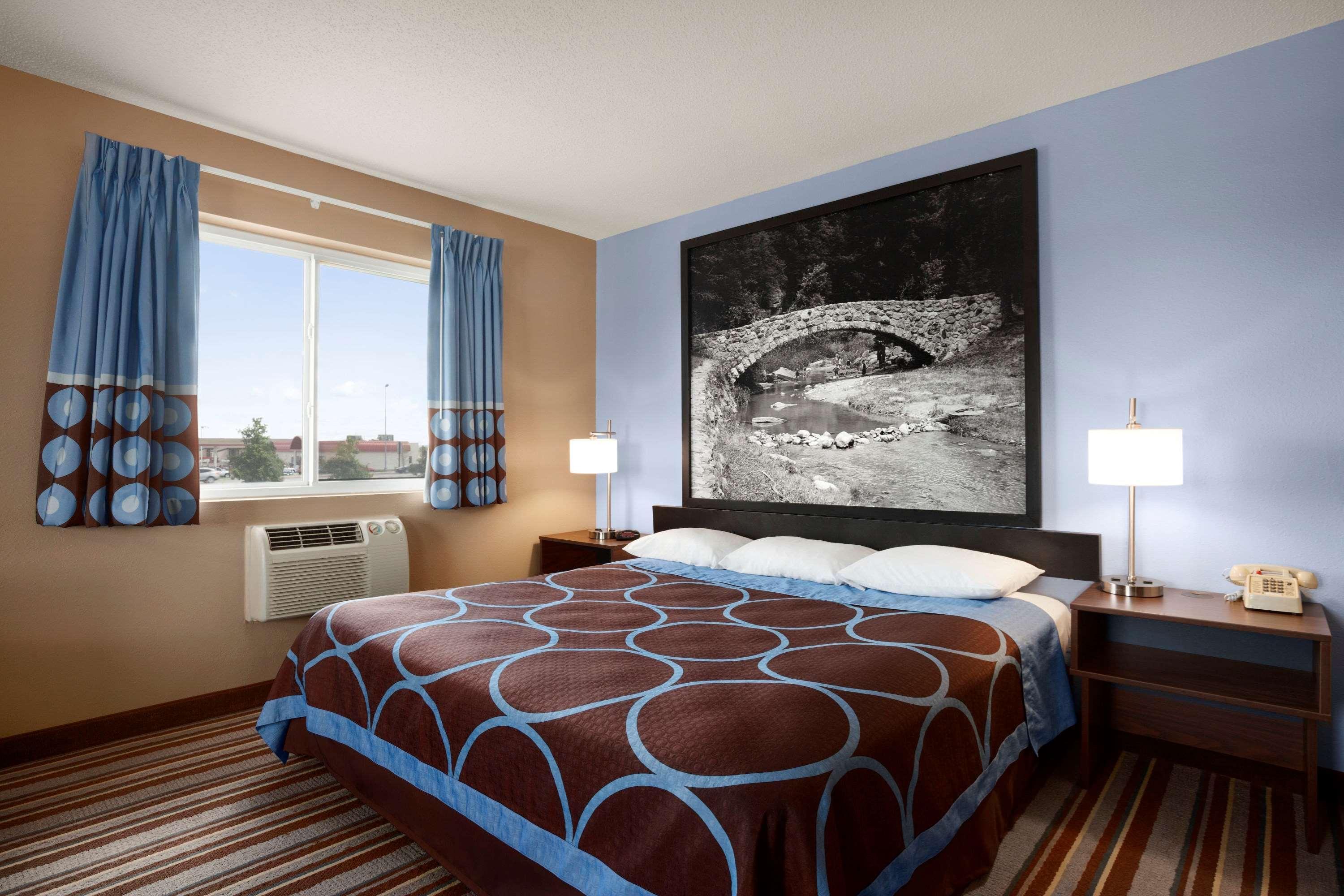 Super 8 By Wyndham Council Bluffs Ia Omaha Ne Area Μοτέλ Εξωτερικό φωτογραφία